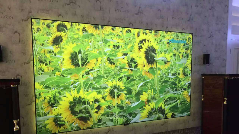 激光电视机要不要幕布？需要用专用抗光幕吗？【南京人生就是博音响】